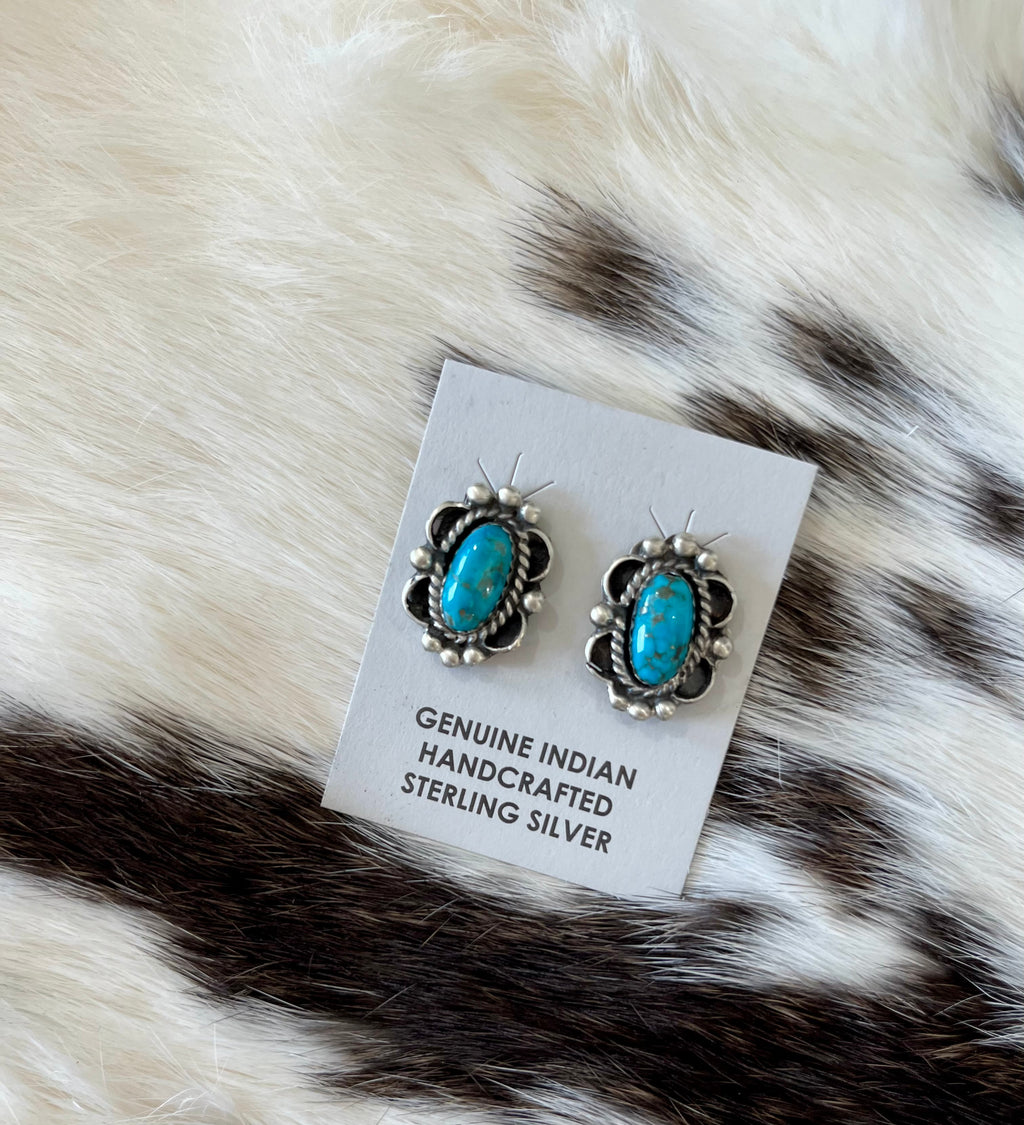 The Querida Earrings